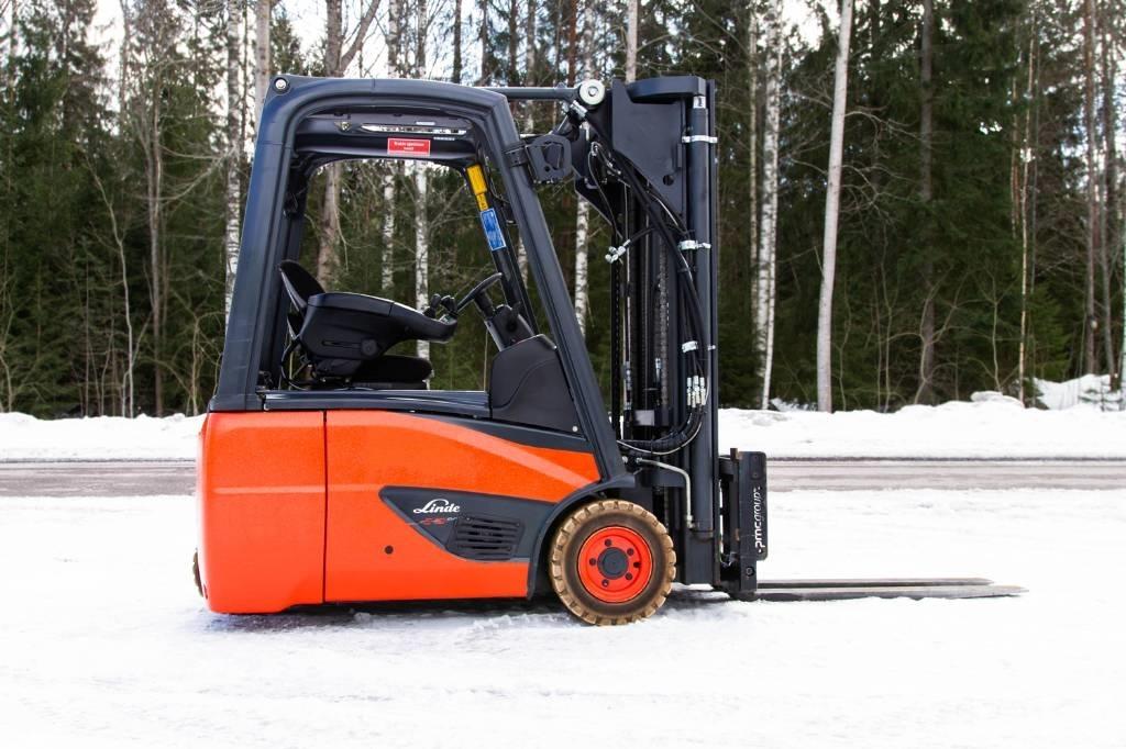 Linde E16C-02 電動堆高機