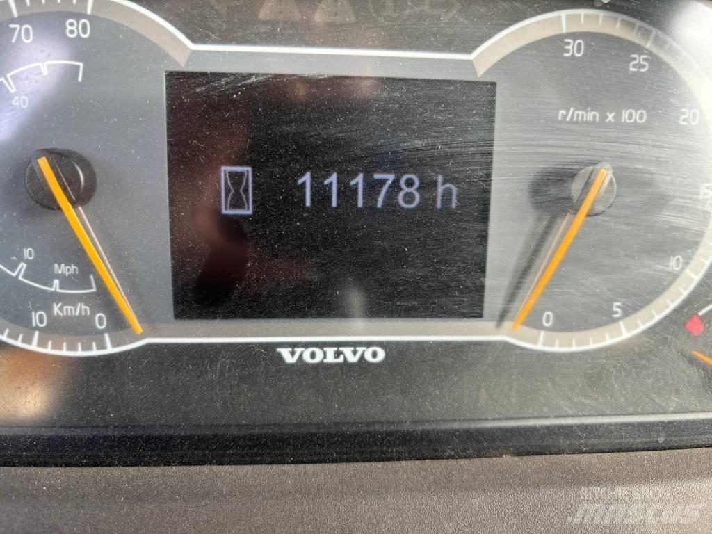 Volvo A 45 G 鉸接式起吊車