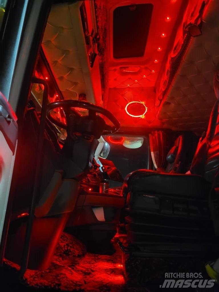 Scania S 650 曳引機組件