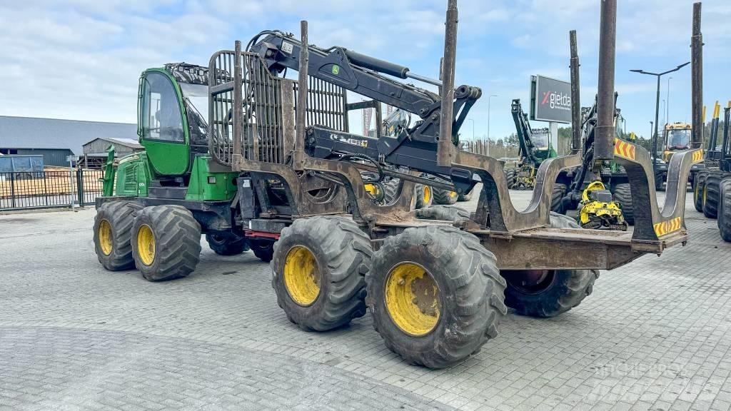 John Deere 1010 E 集運機