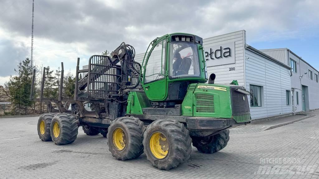 John Deere 1010 E 集運機
