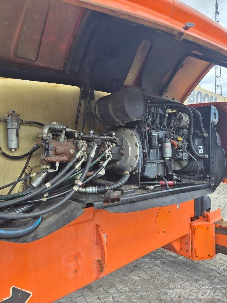 JLG 1250 AJP 曲臂高空作業車