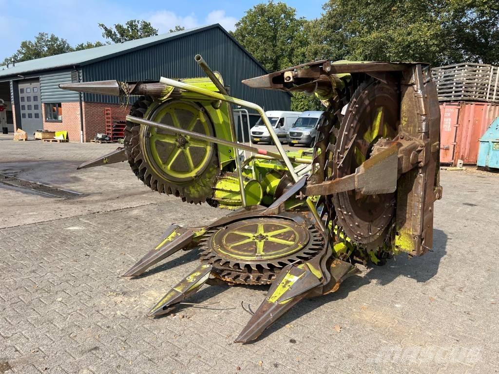 CLAAS RU 450 自走式飼料採集機