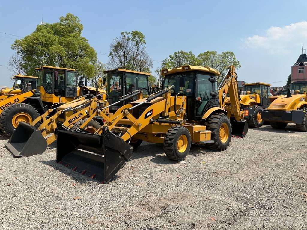 CAT 420F 反鏟裝載機
