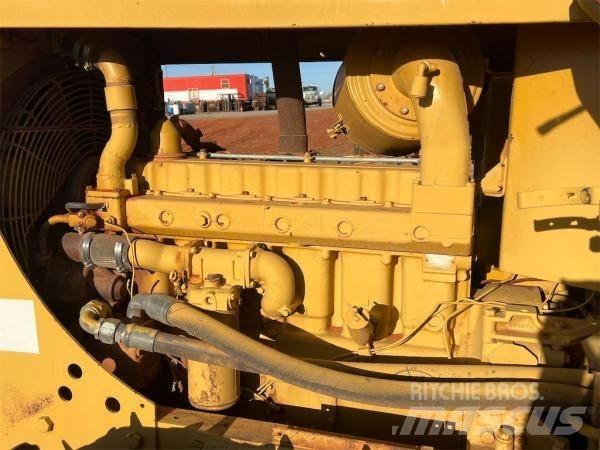 CAT 561 C PIPELAYER 鋪管推土機