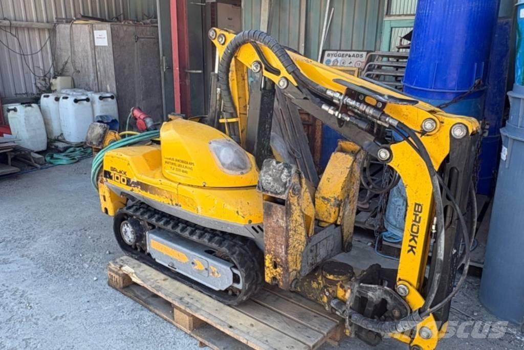 Brokk 100 拆卸式挖土機/掘鑿機/挖掘機
