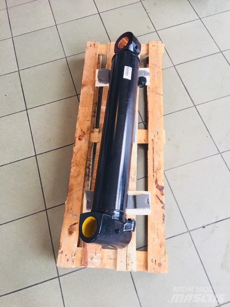 Loglift F604730 集運機