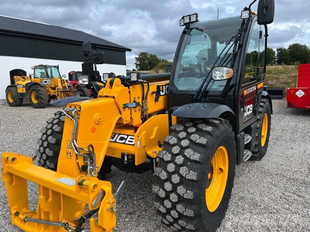 JCB 536-95 Agri Xtra 農業用伸縮臂裝載機