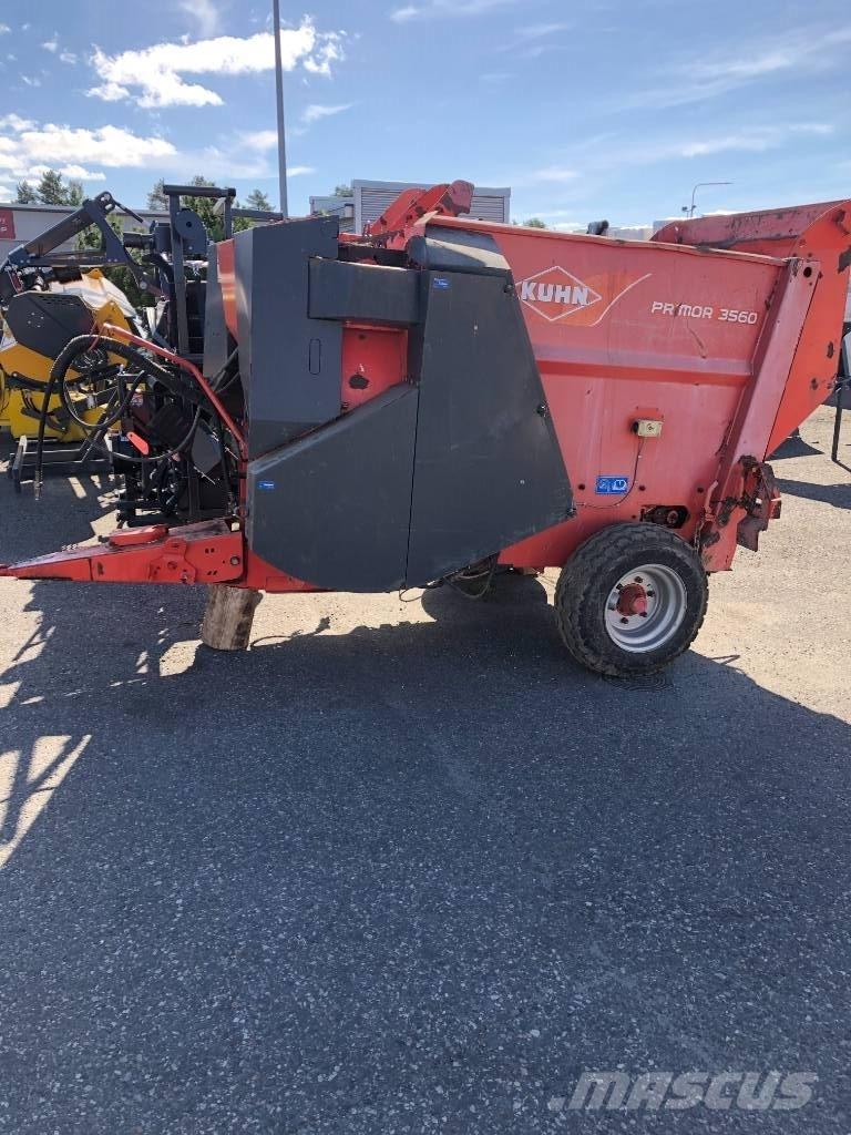 Kuhn 3560 草捆撕碎機、切割機、拆袋機