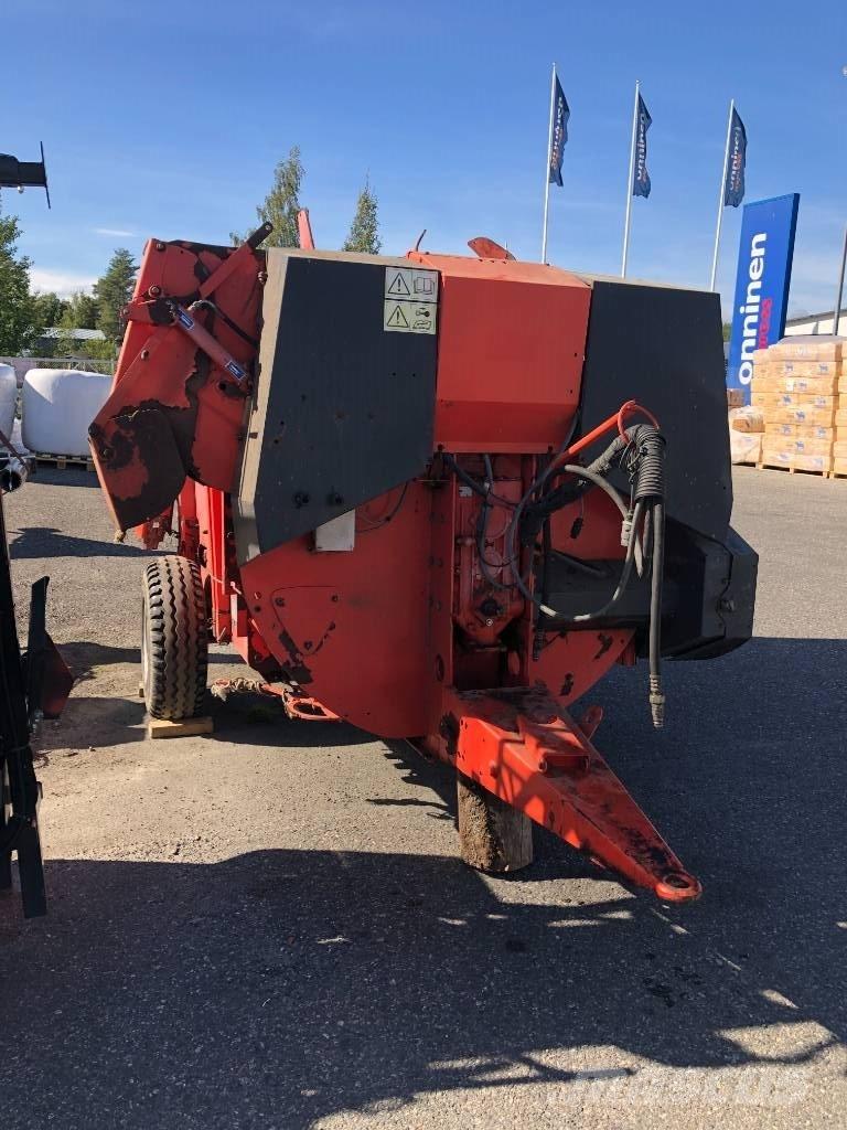 Kuhn 3560 草捆撕碎機、切割機、拆袋機