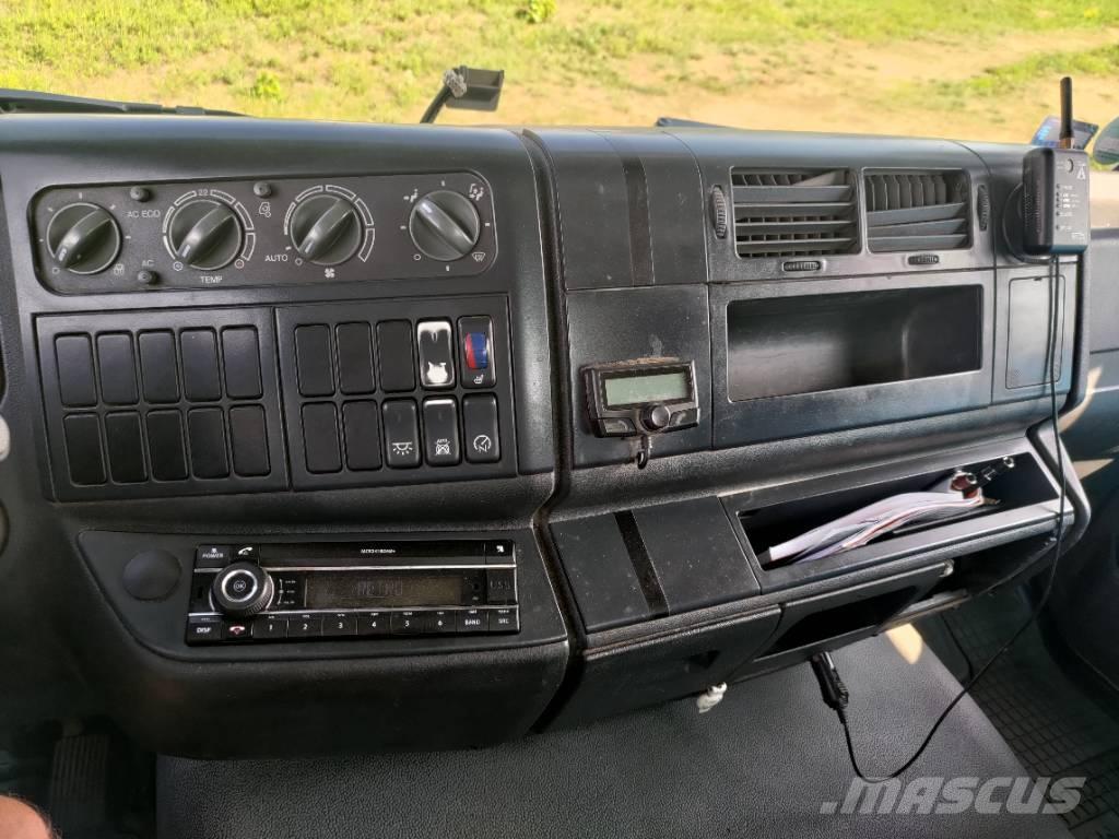 MAN TGL 12.240 起重機卡車