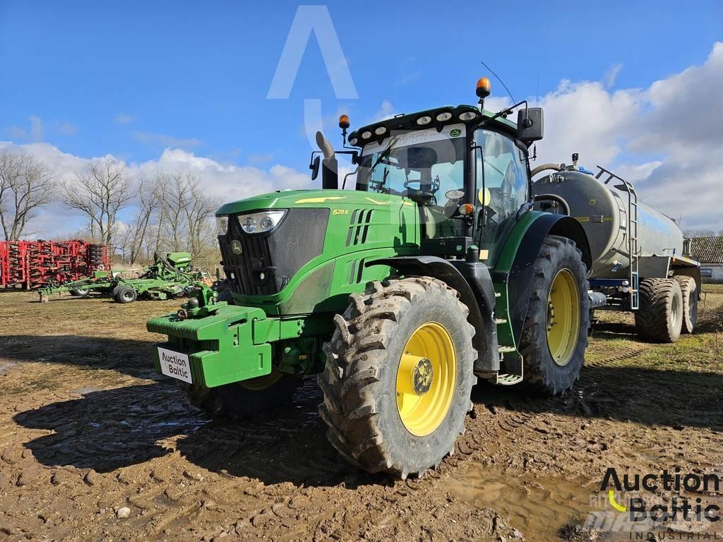 John Deere 6215 R 曳引機