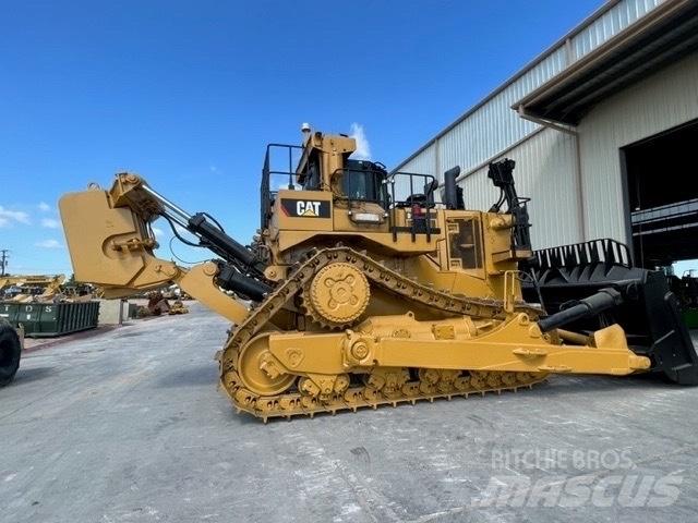 CAT D11T 履帶推土機