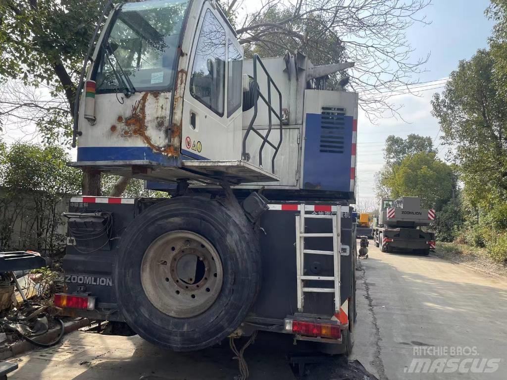 Zoomlion 350Ton 全路面起重機/吊車