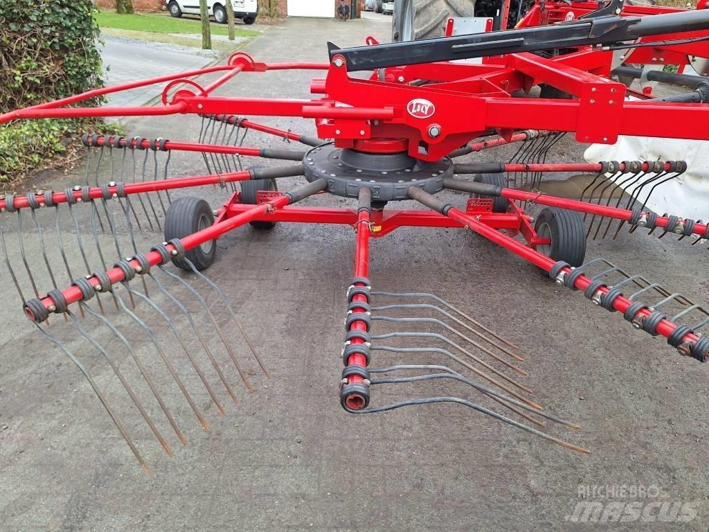 Lely Hibiscus 805 CD 堆草機