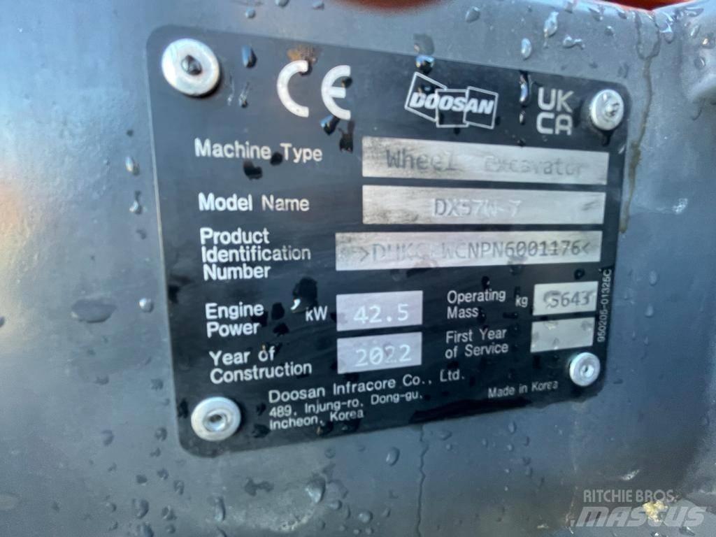 Doosan Dx57W-7 旋轉式挖土機/掘鑿機/挖掘機