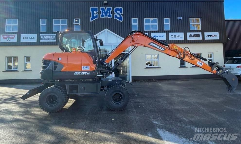 Doosan Dx57W-7 旋轉式挖土機/掘鑿機/挖掘機