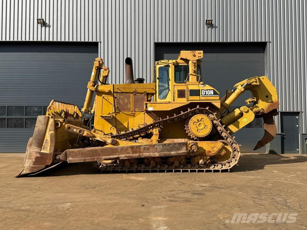 CAT D10N 履帶推土機