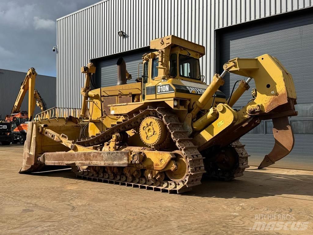 CAT D10N 履帶推土機