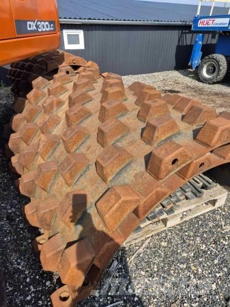  Road roller shell 滾壓機