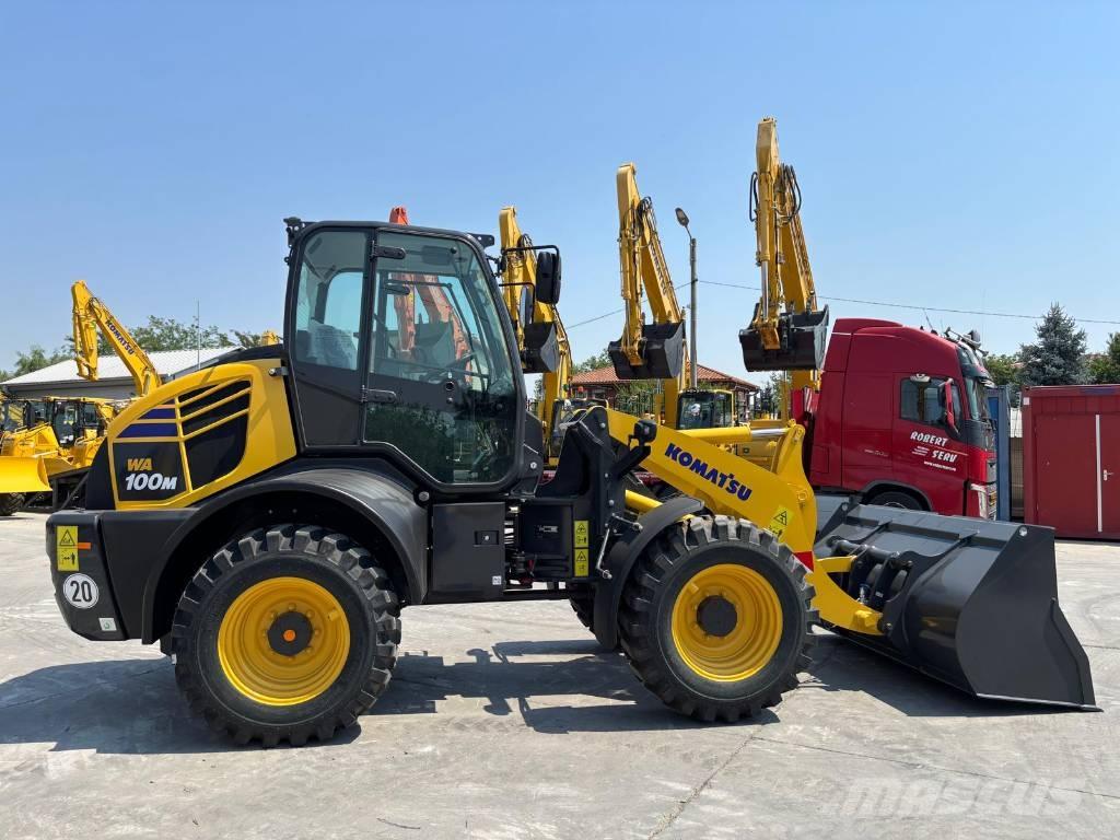 Komatsu WA 100 M-8 小型裝載機