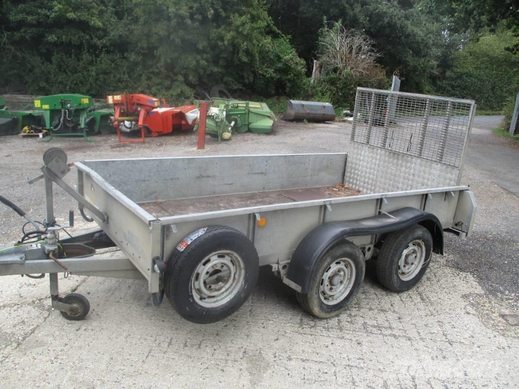 Ifor Williams GD105G 平板式/側卸式拖車