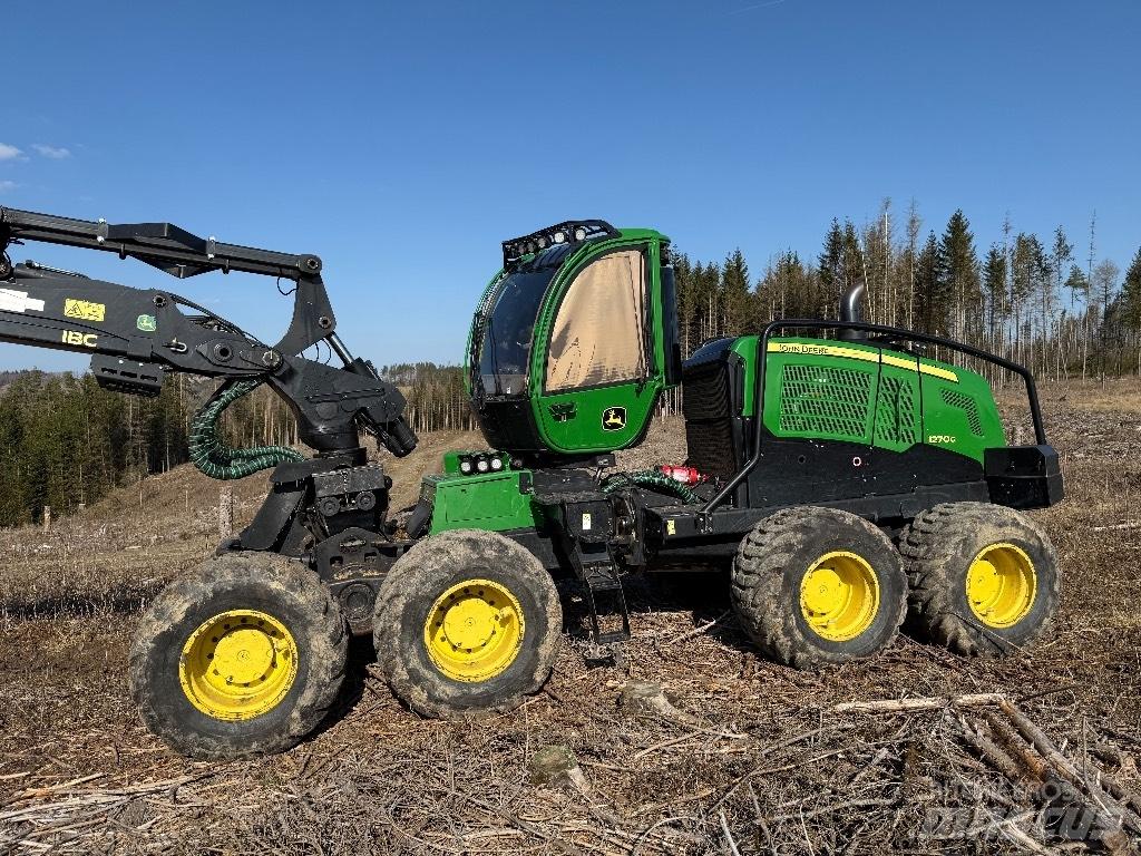 John Deere 1270 G 收穫機