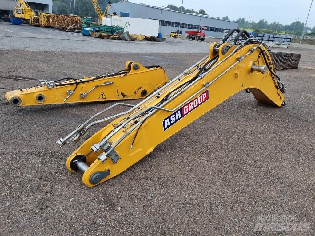 Liebherr R 906 ARM 吊桿和鏟斗