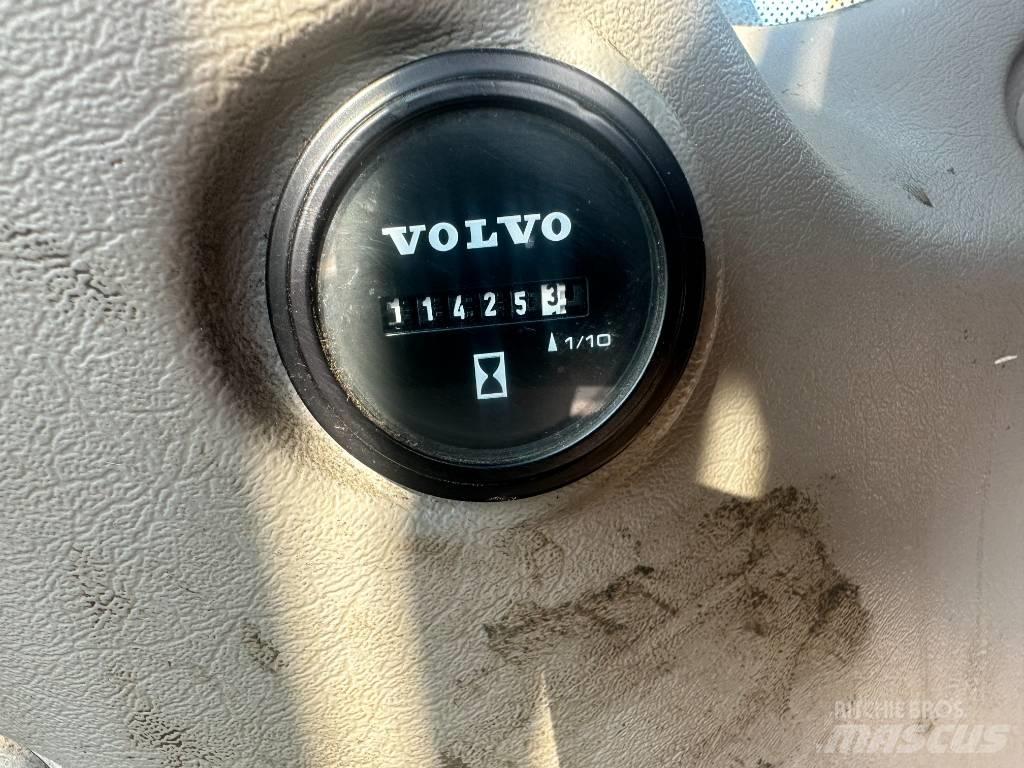 Volvo EW 210 C 旋轉式挖土機/掘鑿機/挖掘機