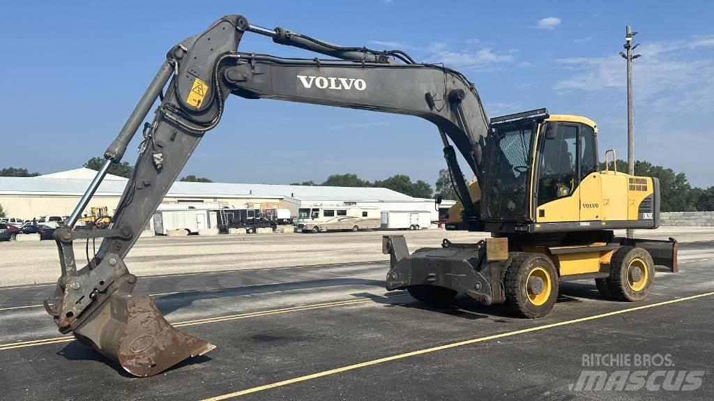 Volvo EW 210 C 旋轉式挖土機/掘鑿機/挖掘機