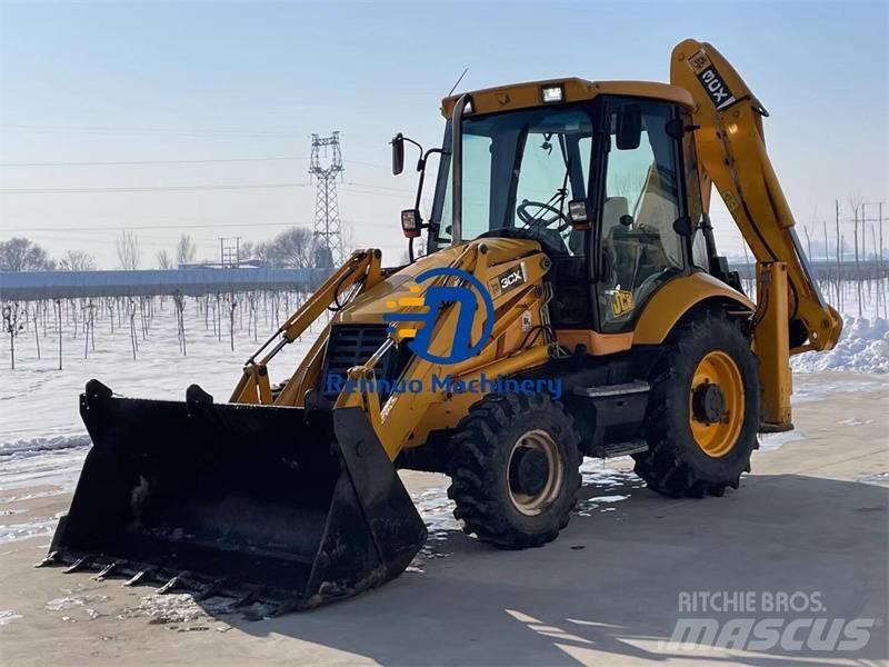 JCB 3 CX 反鏟裝載機