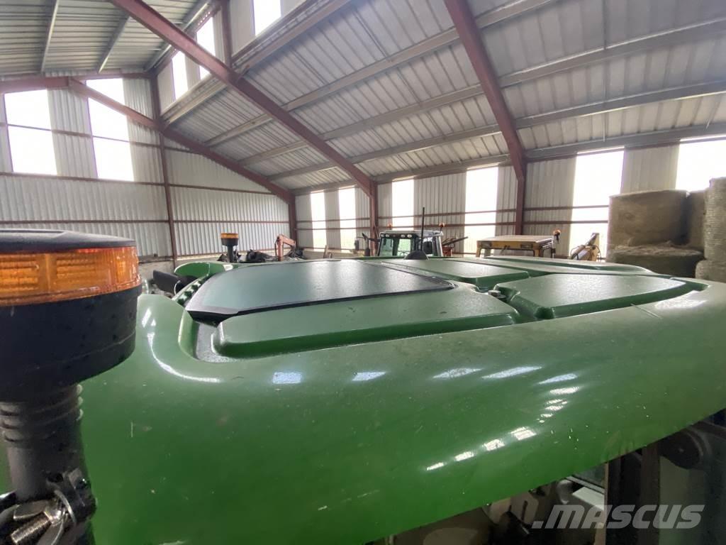 John Deere 6110M 曳引機