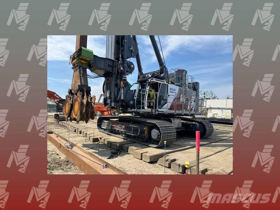 Bauer BG 45 V 重型鑽孔機