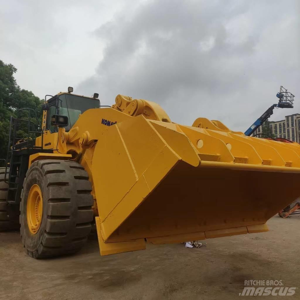 Komatsu WA 600-3 輪胎式裝載機