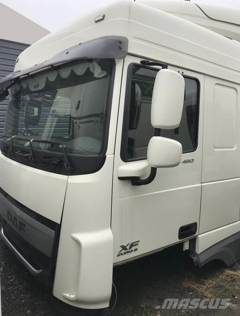 DAF XF 106 Euro 6 駕駛室與內部