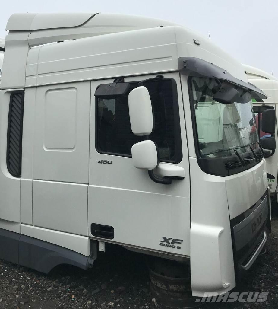 DAF XF 106 Euro 6 駕駛室與內部