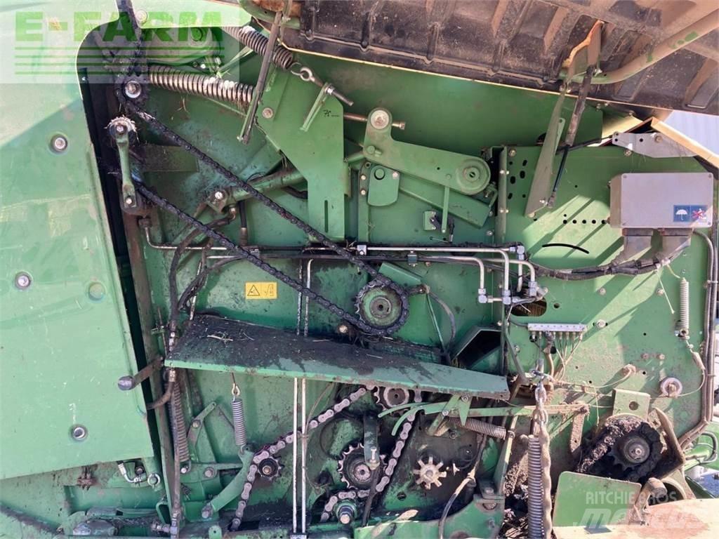 Krone V 150 XC 方形打捆機