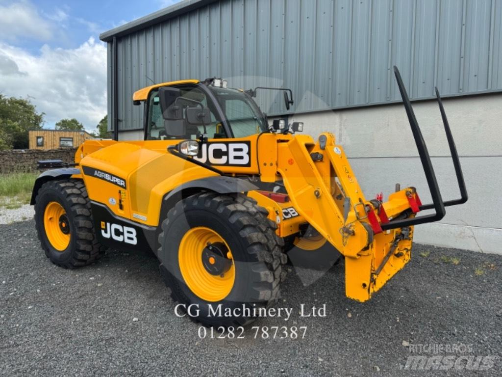 JCB 538-70 伸縮臂操作車