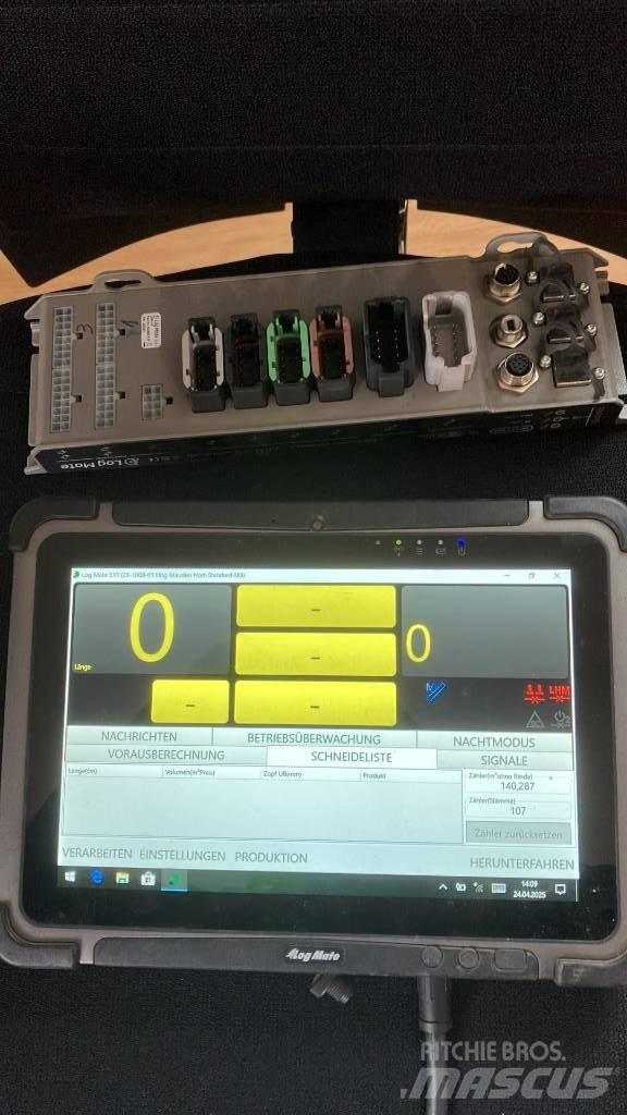 Log Max 7000 除枝機