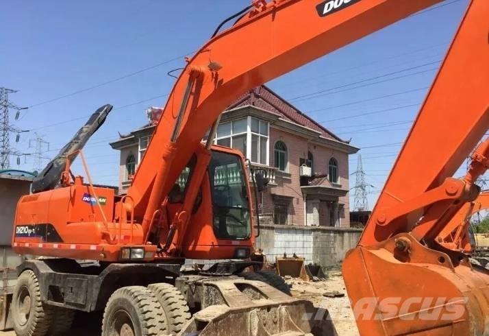 Doosan DH210W-7 旋轉式挖土機/掘鑿機/挖掘機