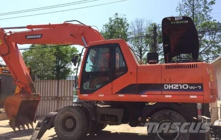 Doosan DH210W-7 旋轉式挖土機/掘鑿機/挖掘機