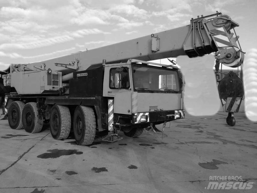 Liebherr LTM 1060 全路面起重機/吊車