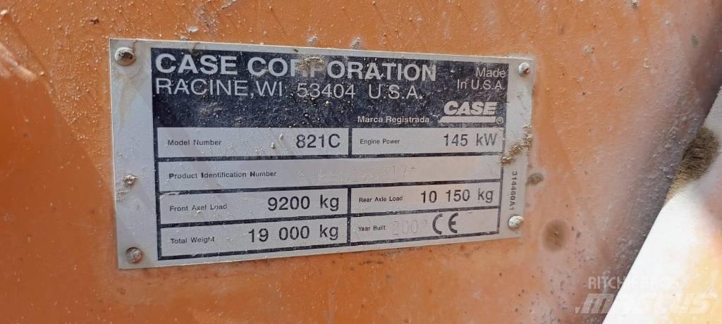CASE 821 C 輪胎式裝載機