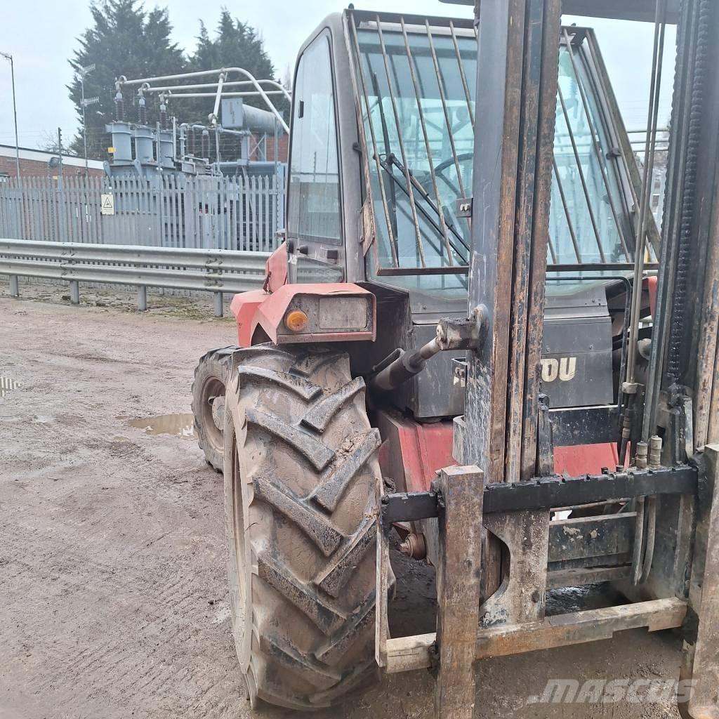Manitou M 26.4 越野車
