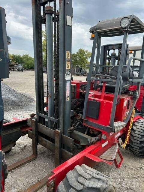 Moffett M5500 越野車