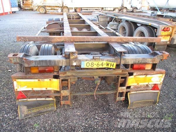 Draco D.A.C. 2000 裝卸式半拖車