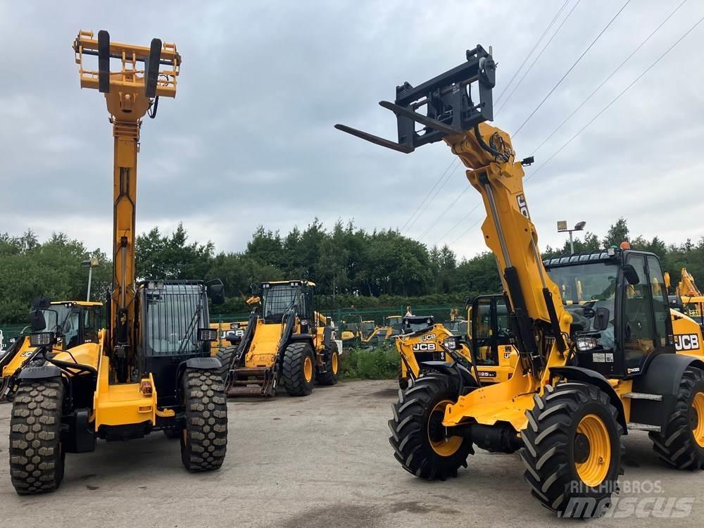 JCB TM320 小型裝載機