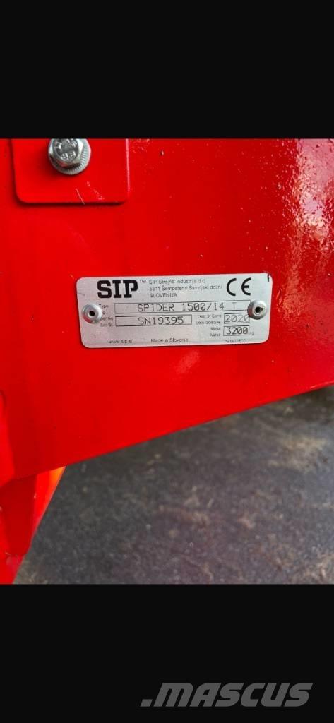 SIP Spider 1500/14T 耙與翻草機