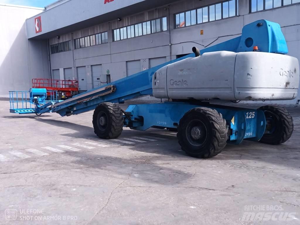 Genie S 125 伸縮臂高空作業車