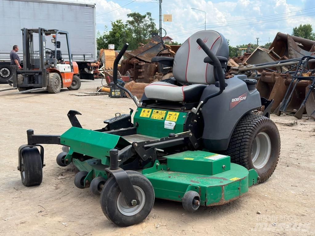 Bobcat CRZ 零迴轉割草機